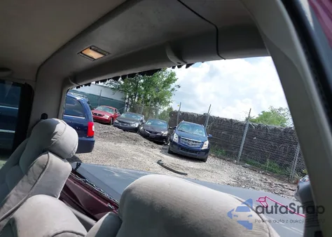 1996 Chevrolet Gmt-400 K1500 z USA, uszkodzony, nr VIN 1GBEK14R4TZ108074